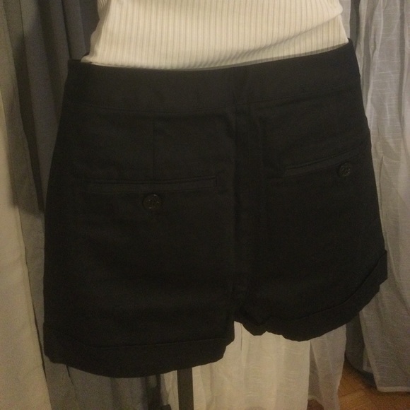 Aritzia shorts - Picture 3 of 10